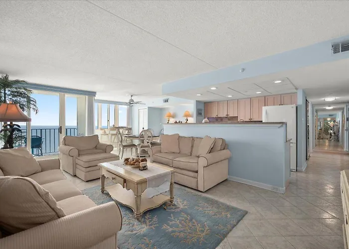 Private Oceanfront Balcony From 3 Bedroom In The Quay Building! Ferienhaus