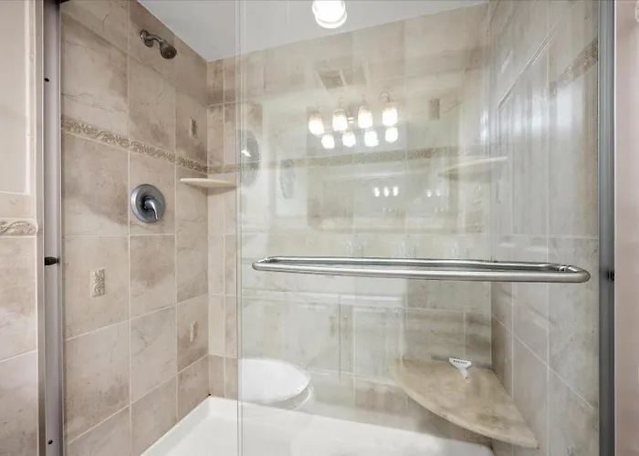 Ferienhaus Private Oceanfront Balcony From 3 Bedroom In The Quay Building! Ocean Stadt