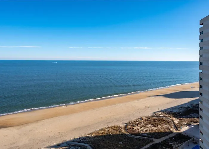 Private Oceanfront Balcony From 3 Bedroom In The Quay Building! *