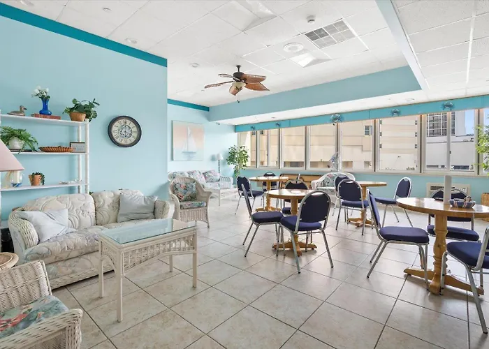 Private Oceanfront Balcony From 3 Bedroom In The Quay Building! Ocean Stadt